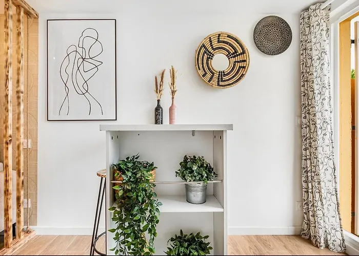 Savane- Cosy Avec Parking Terrasse & Clim 200m アパート