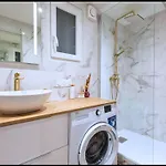 Savane- Cosy Avec Parking Terrasse&clim 200m Appartement