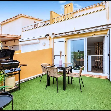 Apartamento L'Ecrin- Appart Cosy Avec Parking Terrasse & Clim Mer 200M *