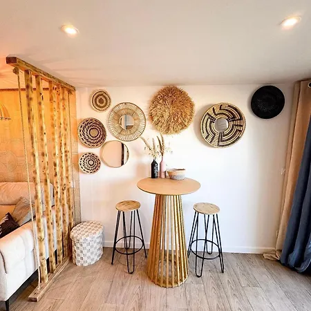 Appartement Savane- Cosy Avec Parking Terrasse&clim 200m *