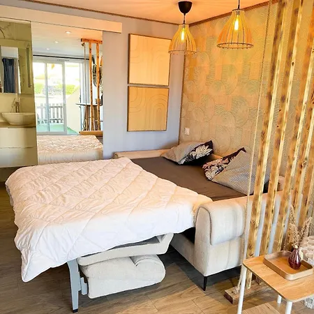 Διαμέρισμα Savane- Cosy Avec Parking Terrasse & Clim 200m