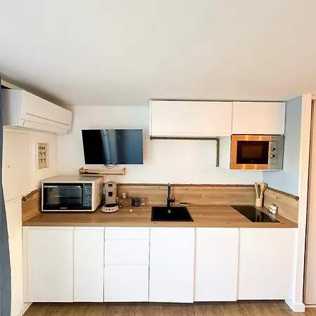 Appartement Savane- Cosy Avec Parking Terrasse&clim 200m Agde