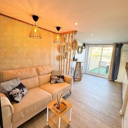 Savane- Cosy Avec Parking Terrasse & Clim 200m Διαμέρισμα *