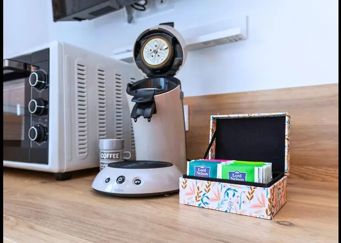 Apartamento Savane- Cosy Avec Parking Terrasse & Clim 200m Agde